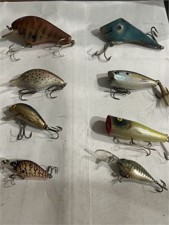 Fishing lures (L)