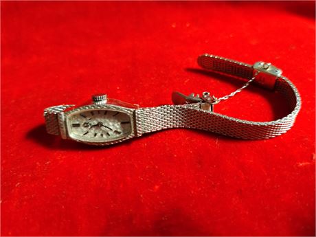 Vintage Omega 14k Gold Ladies Watch 20.4g
