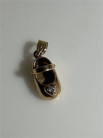 14k Yellow Gold Diamond & Pendant shoe(L)