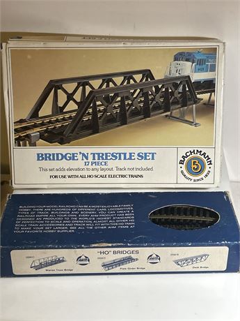 Vintage - (AHM) - HO Scale - Train Track Set - 11 Curved Tracks + 1 Terminal(L)